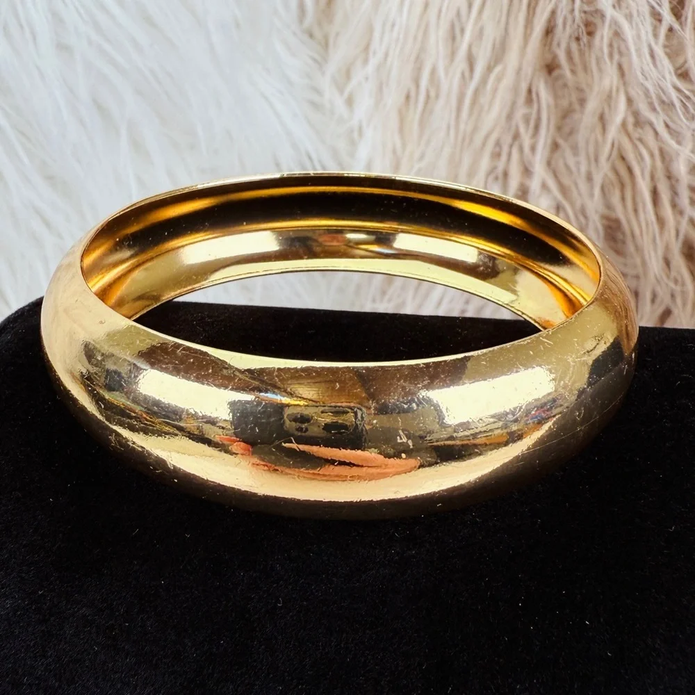 Vintage Goldtone Chunky Stacking Bangle Bracelet